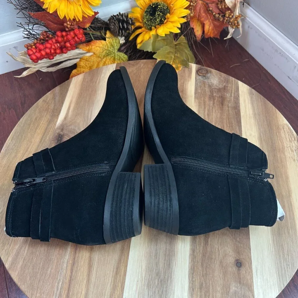 Isaac Mizrahi Gracie Boots Women's 8M Black Ankle Leather Suede